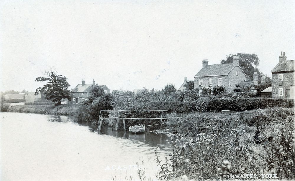 View south along river from Ship Inn