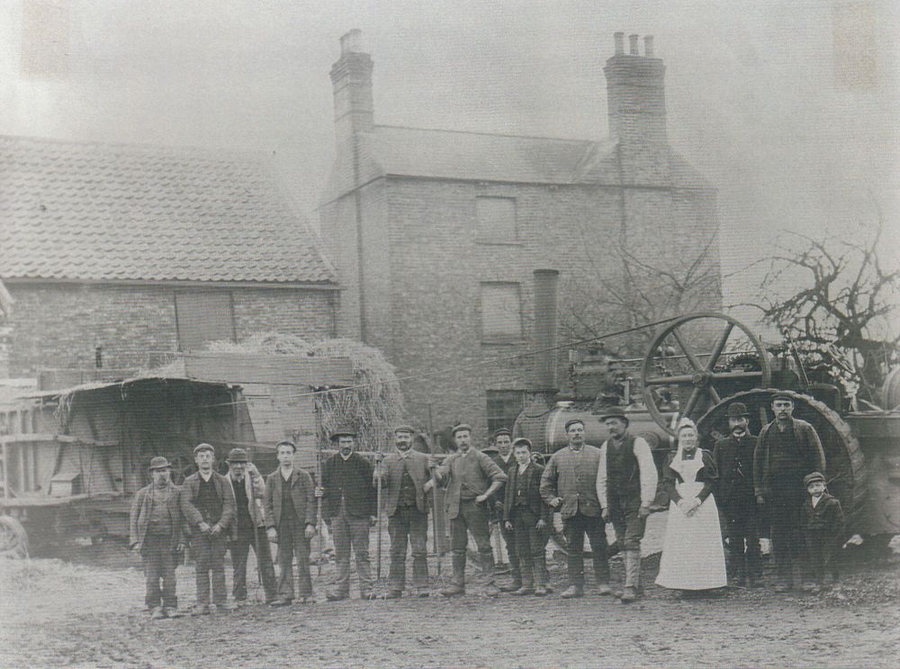 Threshing machine at Poplar Farm(?) 