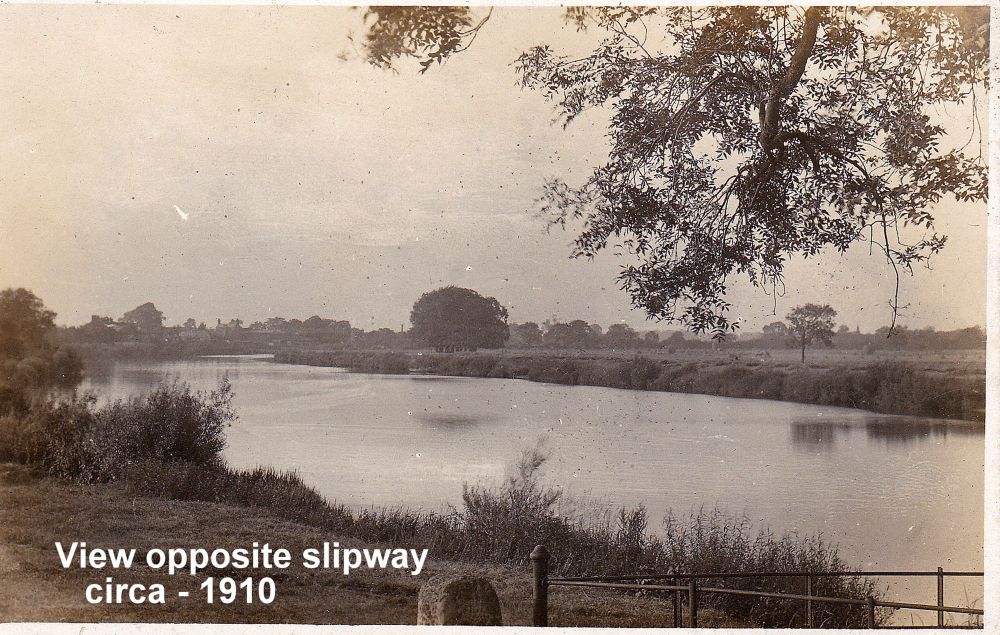 View opposite slipway, Acaster Malbis