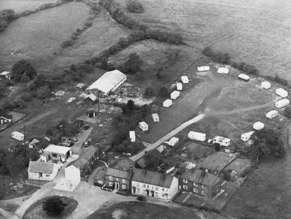 Appleton Roebuck: aerial photo of Chapel Green (1)