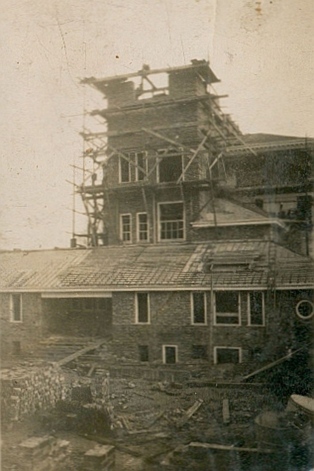 Nun Appleton Hall - construction of water tower 