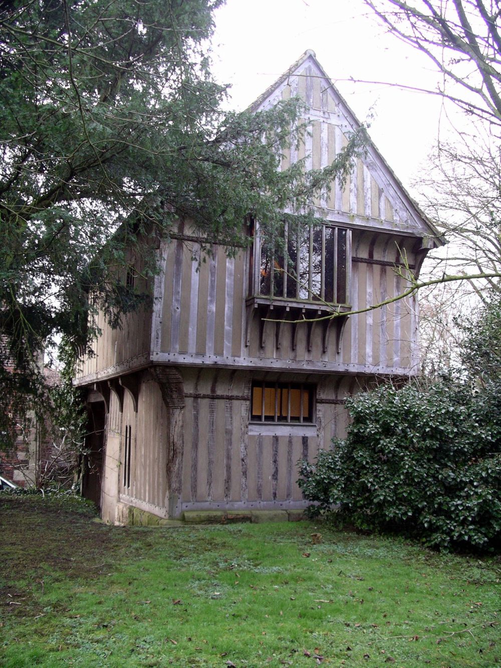 Gatehouse east end