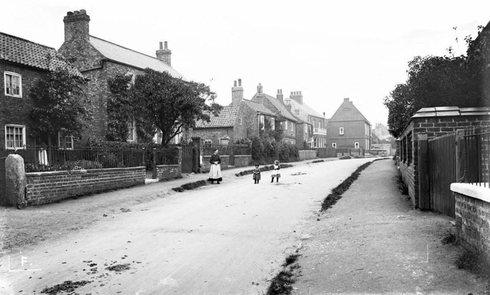 Main Street looking north