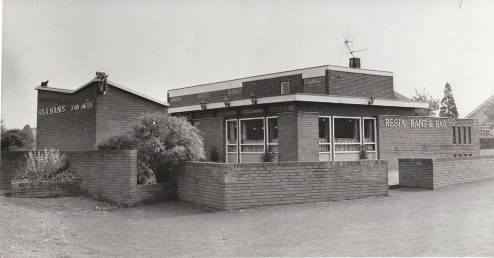 Fox and Hounds, Top Lane