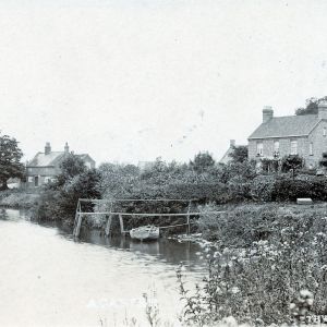 View south along river from Ship Inn