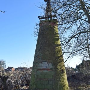 Wind pump on river bank at Acaster Malbis, opp Naburn