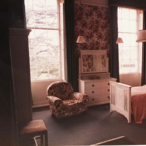 Nun Appleton Hall - bedroom
